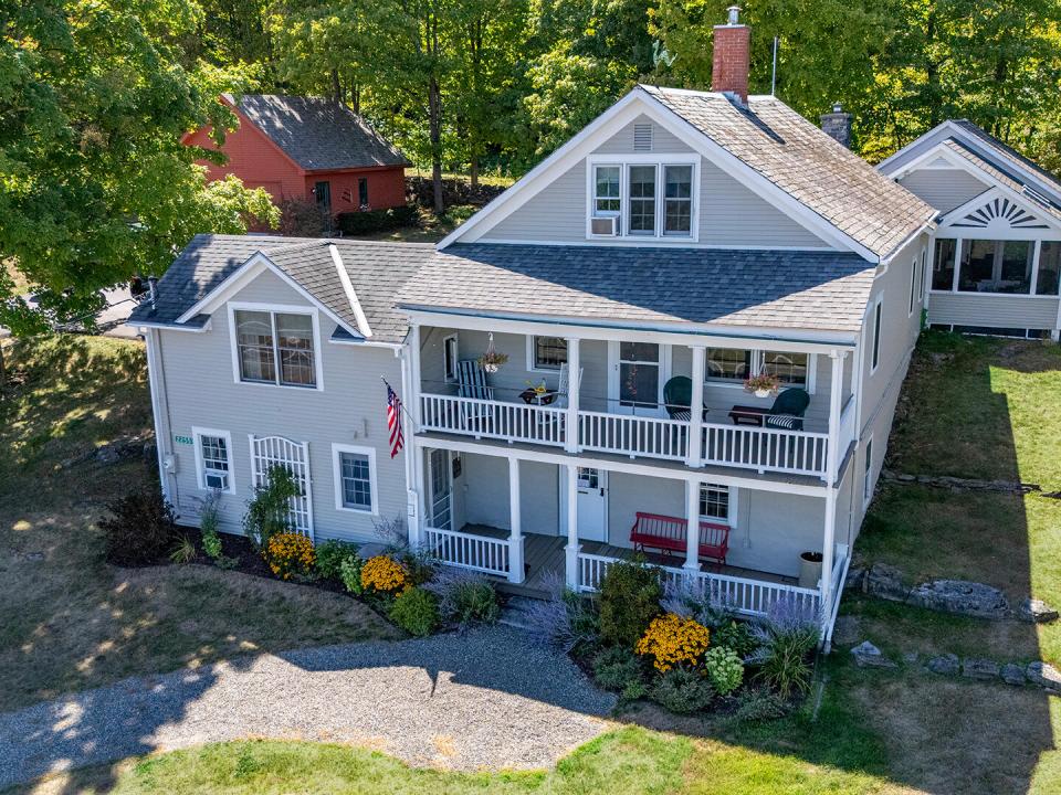 EssexHomeWithLakeView