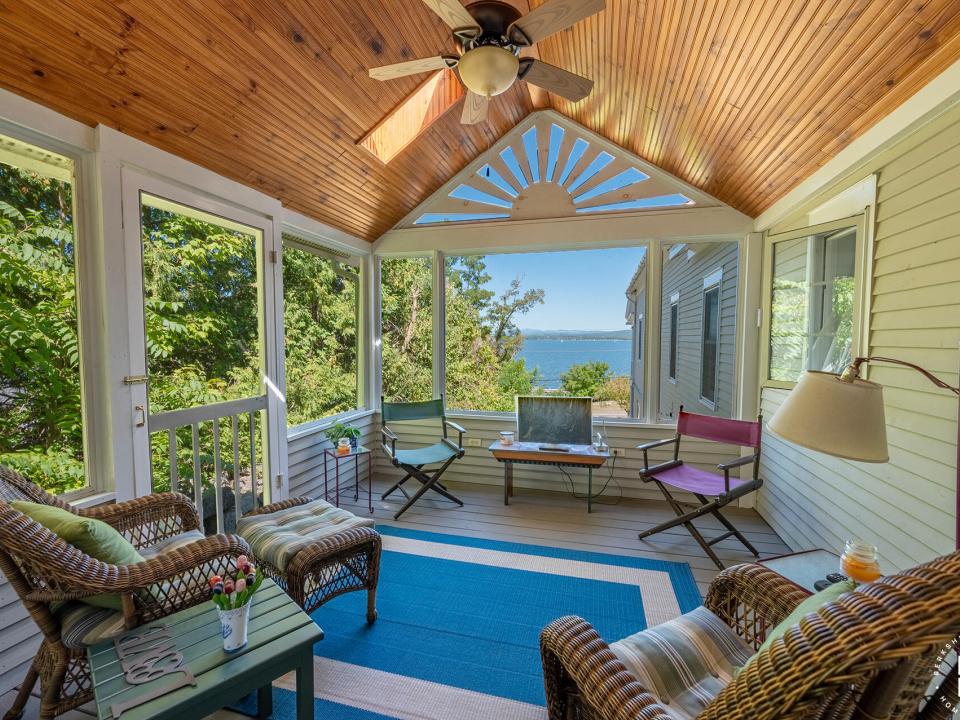 EssexHomeWithLakeViews_ScreenedPorch