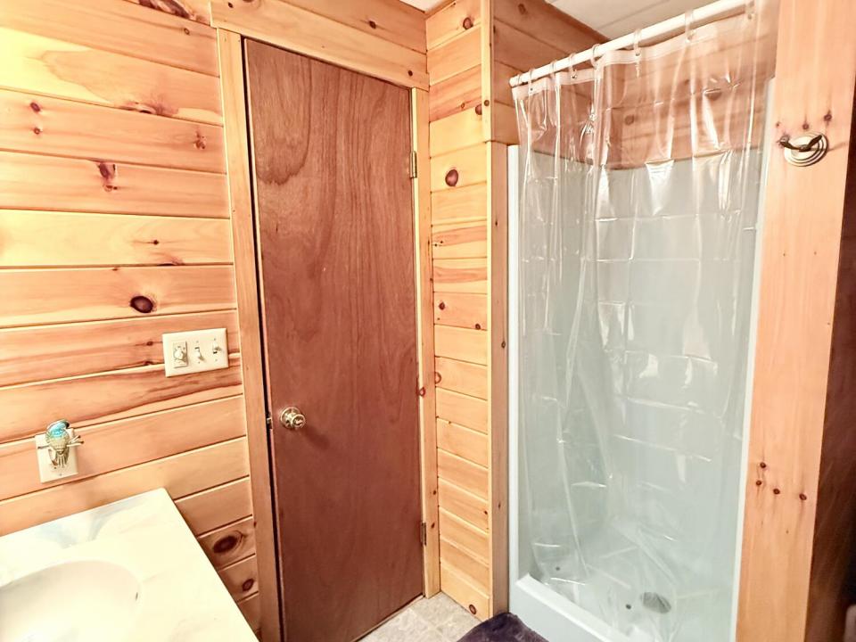 Upstairs bathroom