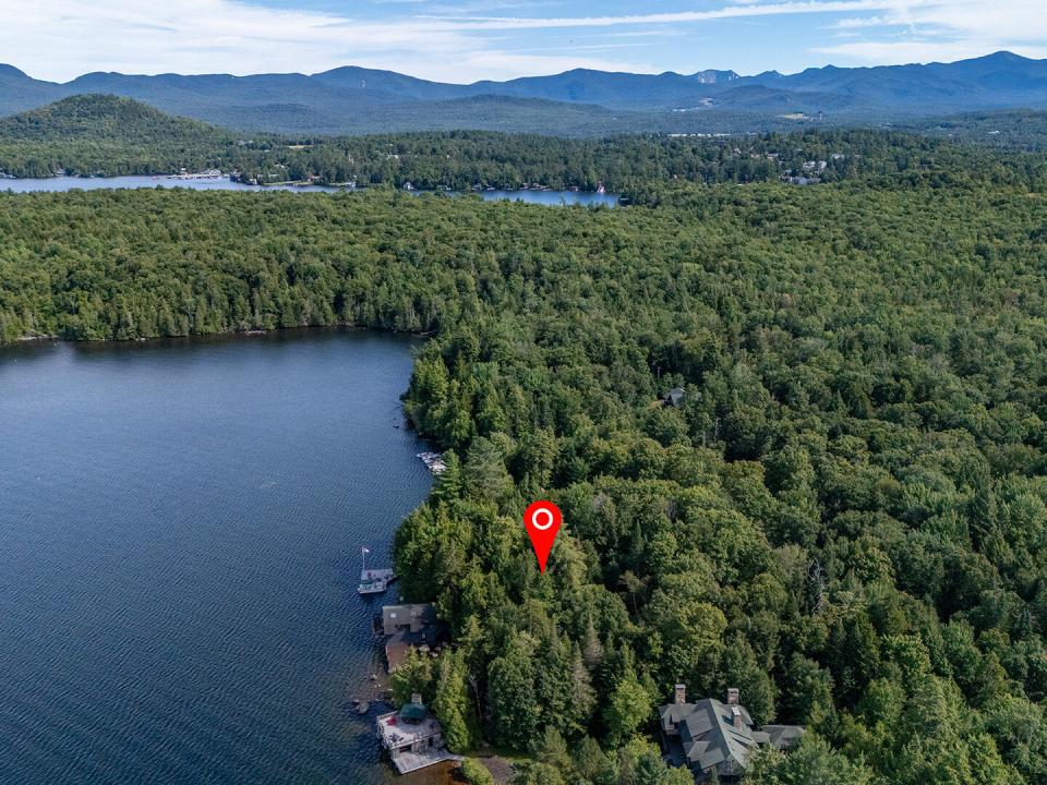 DearCrossingOnLakePlacid_A_Property_Side