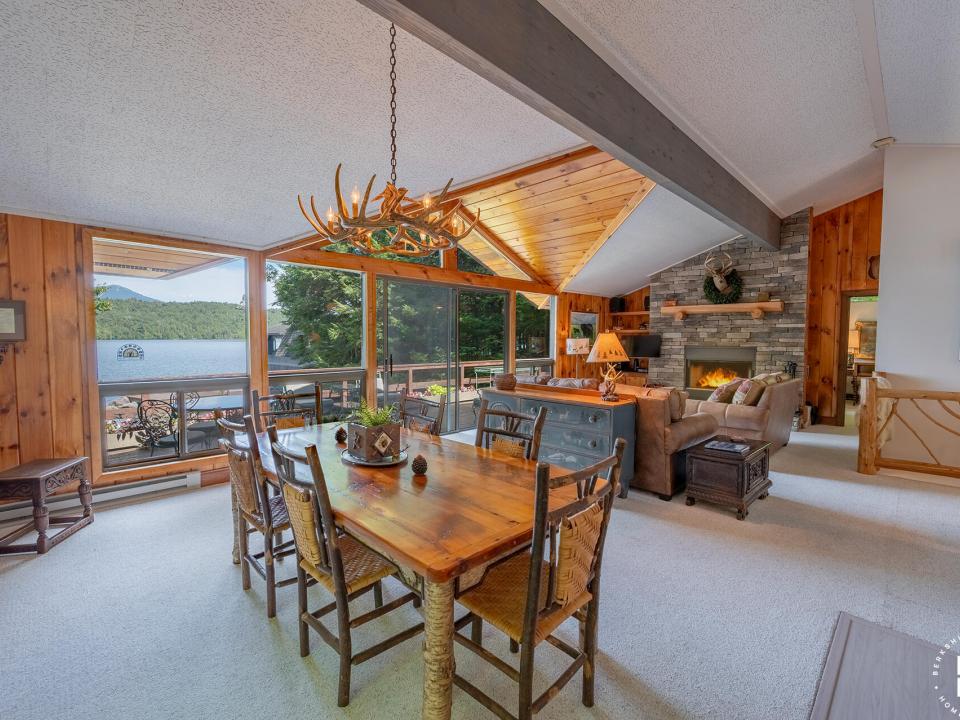 DearCrossingOnLakePlacid_DR_LR