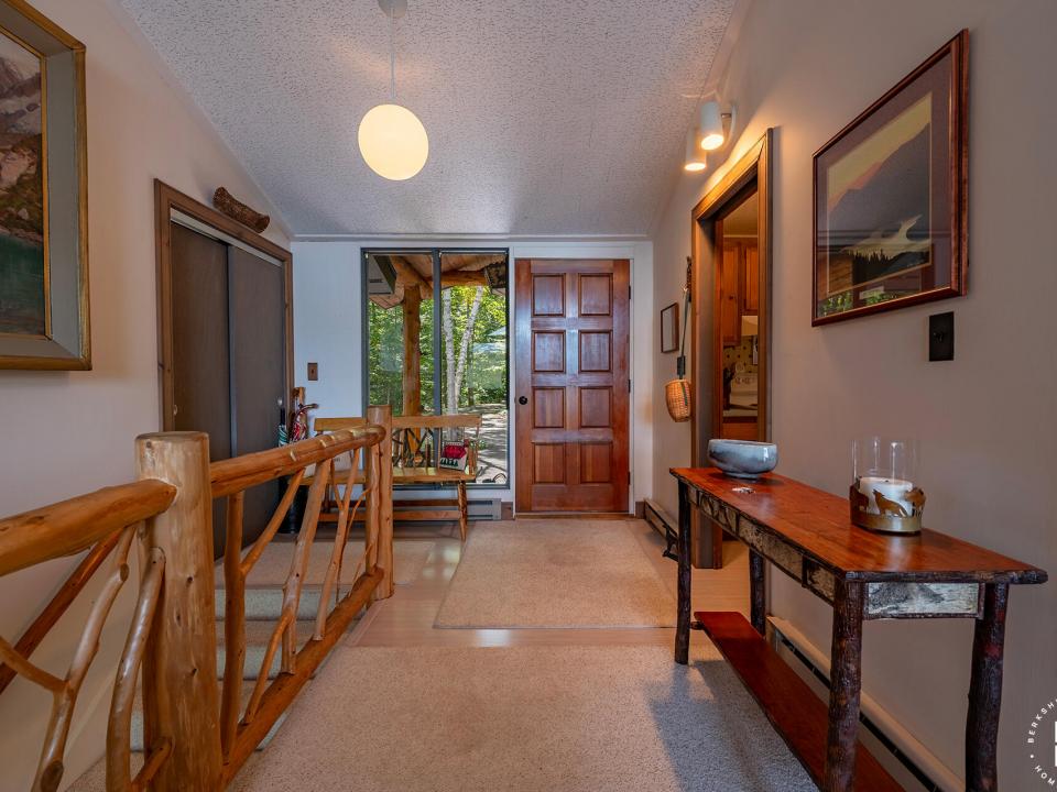 DearCrossingOnLakePlacid_Entry