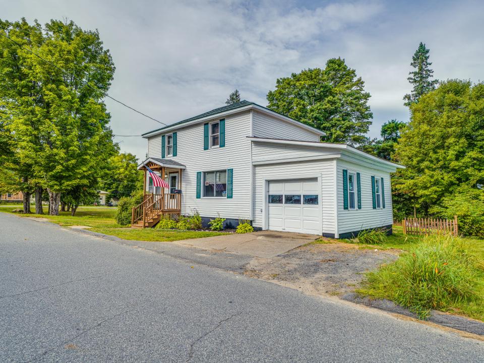 21 McLaughlin Ave-19 21 McLaughlin Ave-19