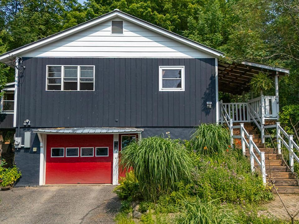 CozySaranacLakeHomeOnJenkins