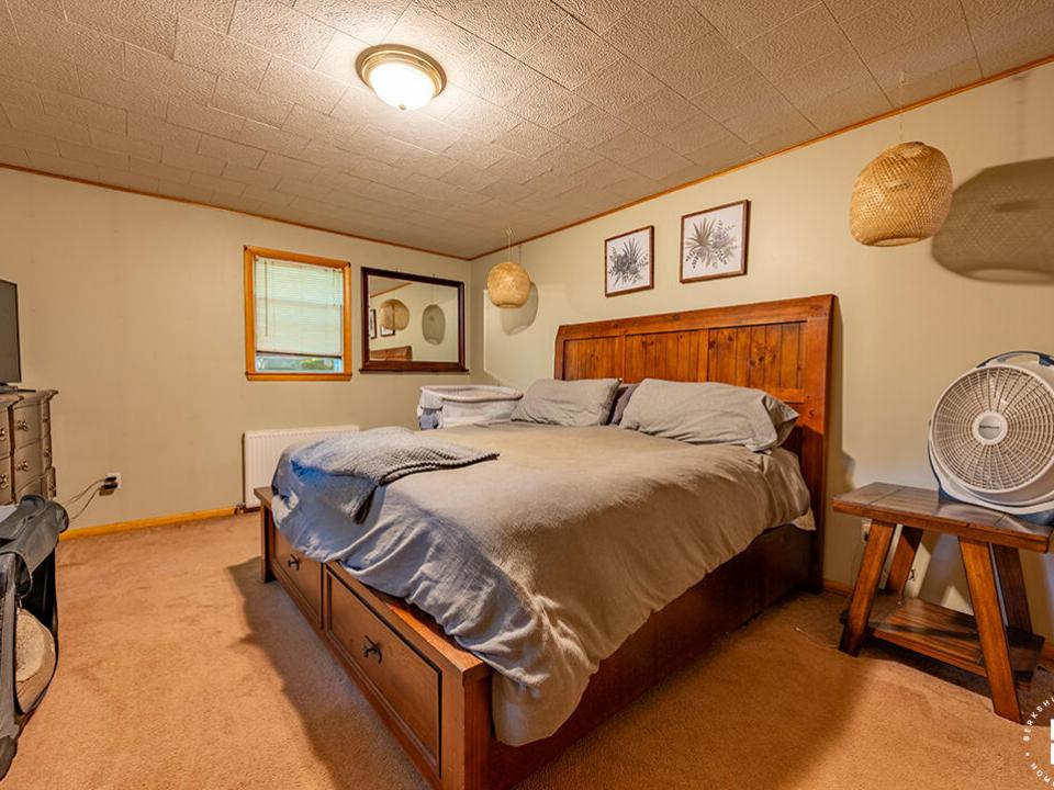 CozySaranacLakeHomeOnJenkins_Bedroom1