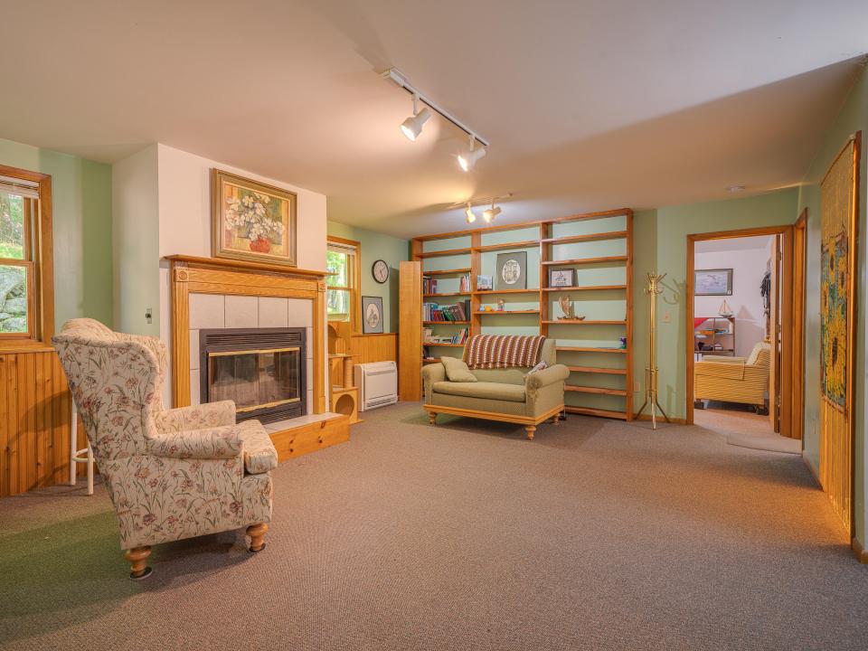 22 Fox Run Rd-76