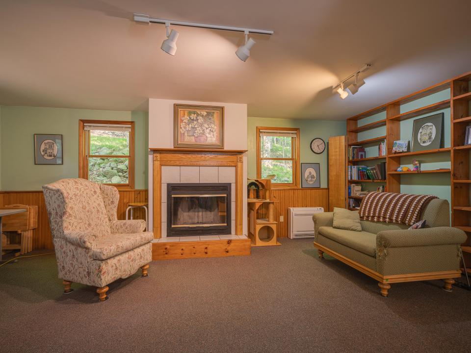 22 Fox Run Rd-78