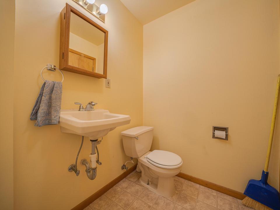 22 Fox Run Rd-82
