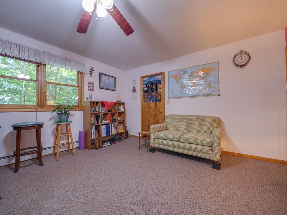 22 Fox Run Rd-88