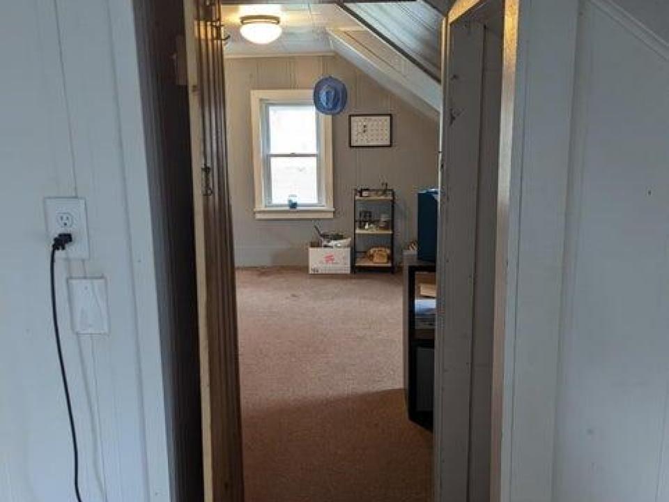 1210 sunset interior 15