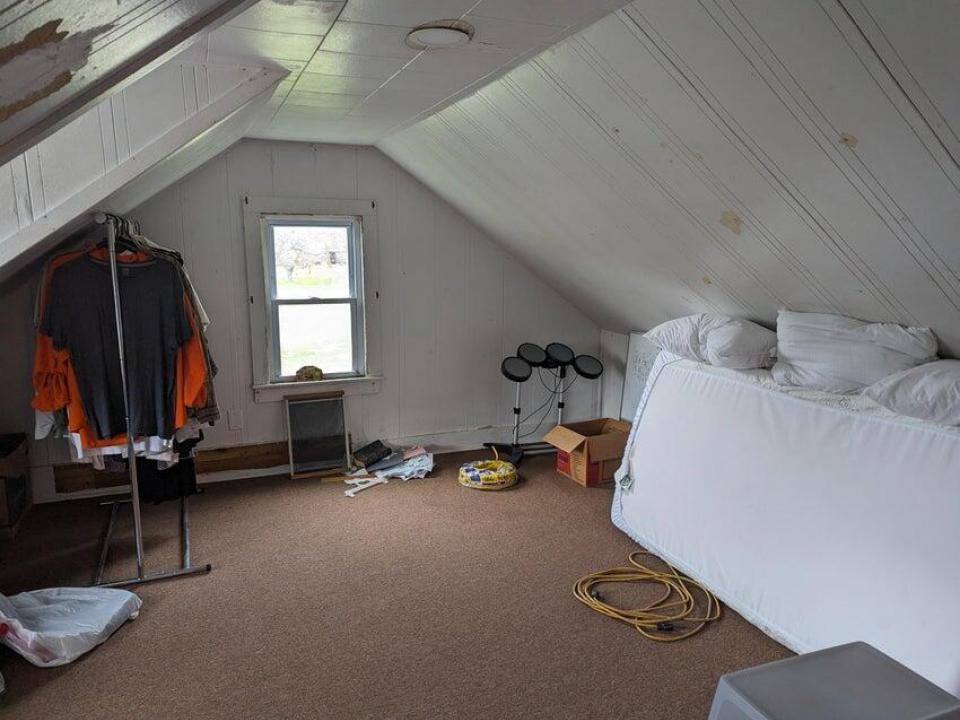 1210 sunset interior 13