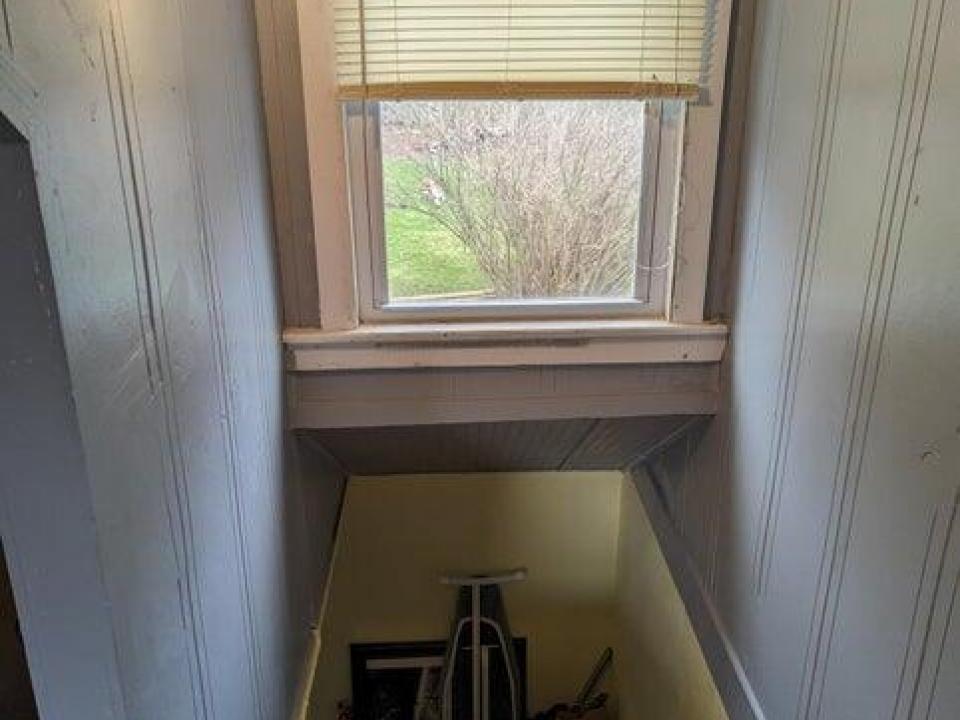 1210 sunset interior 12