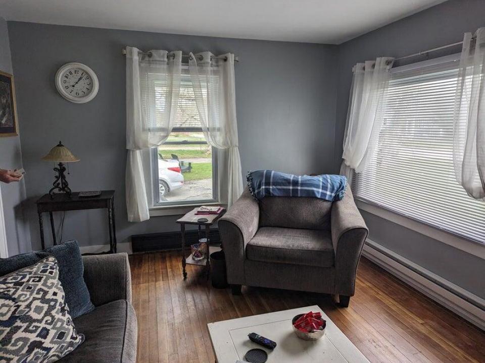 1210 sunset interior 10