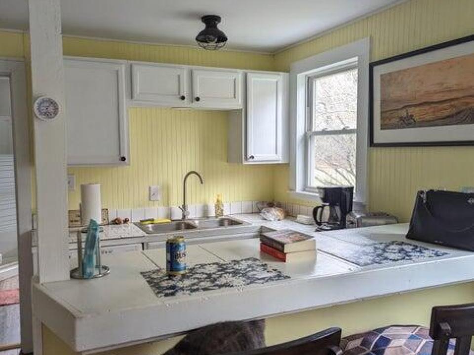 1210 sunset interior 5