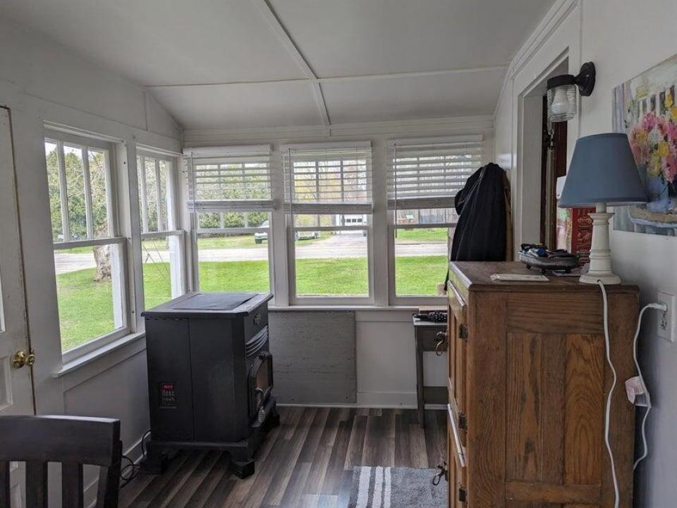 1210 sunset interior1