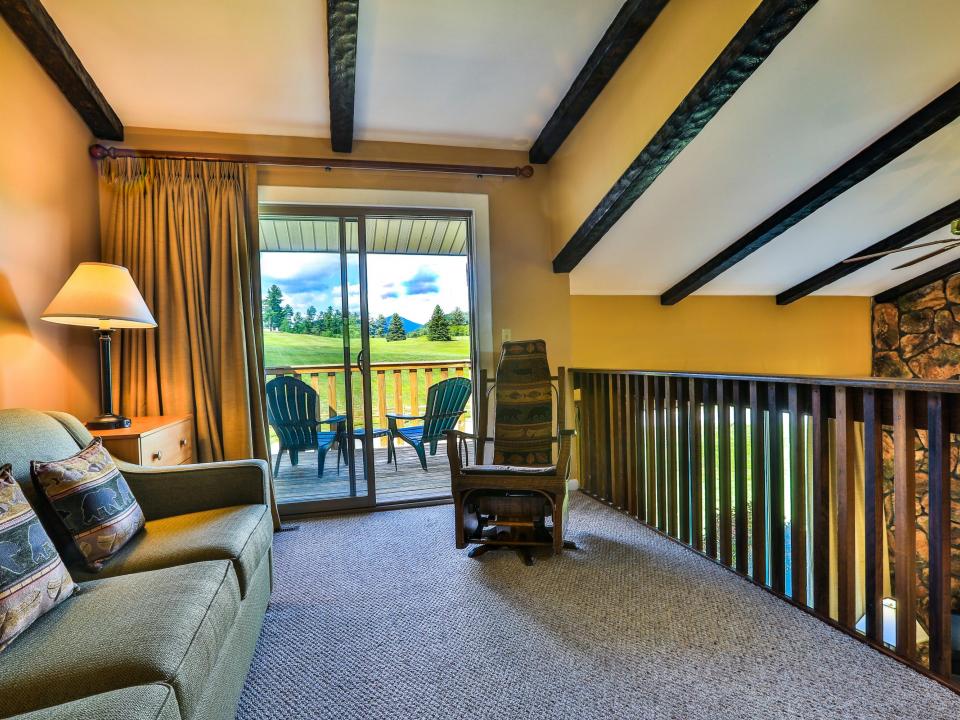 nbLPclubCondoSum-2093