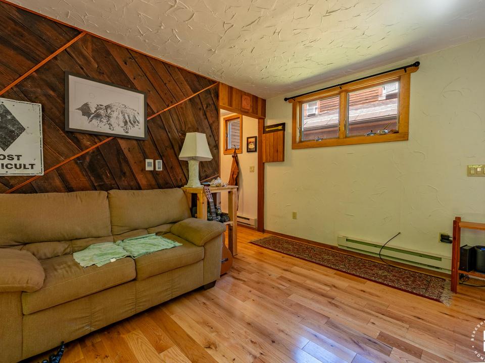 LakePlacidMultifamilyOnParkside_Apartmen