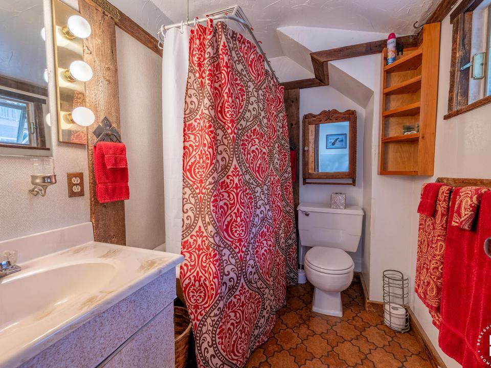 LakePlacidMultifamilyOnParkside_Apartmen