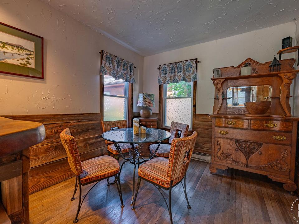 LakePlacidMultifamilyOnParkside_Apartmen