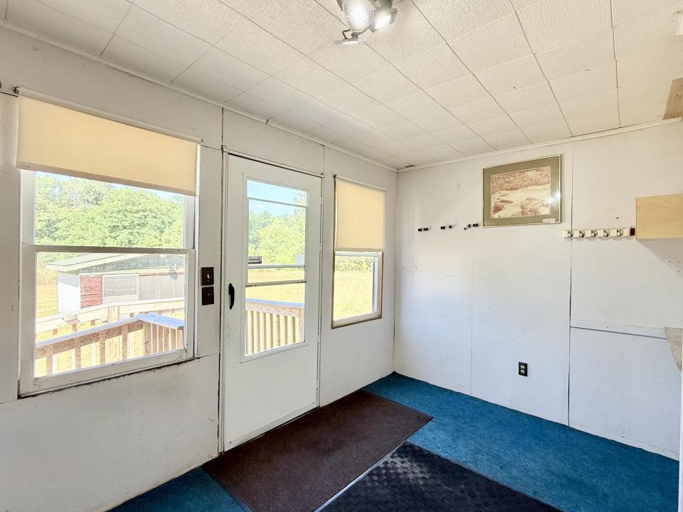 Enclosed porch