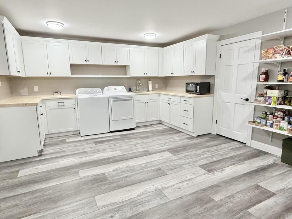 Laundry/pantry
