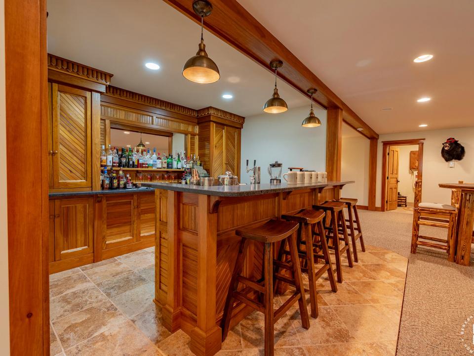 ForsthausInLakePlacid_Bar
