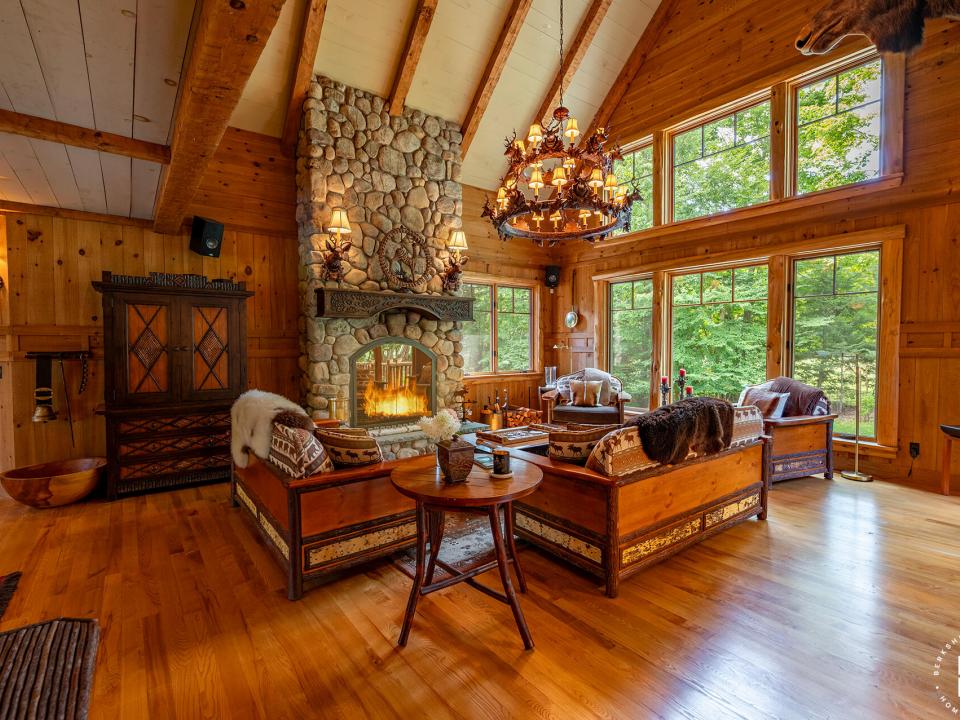 ForsthausInLakePlacid_LivingRoom