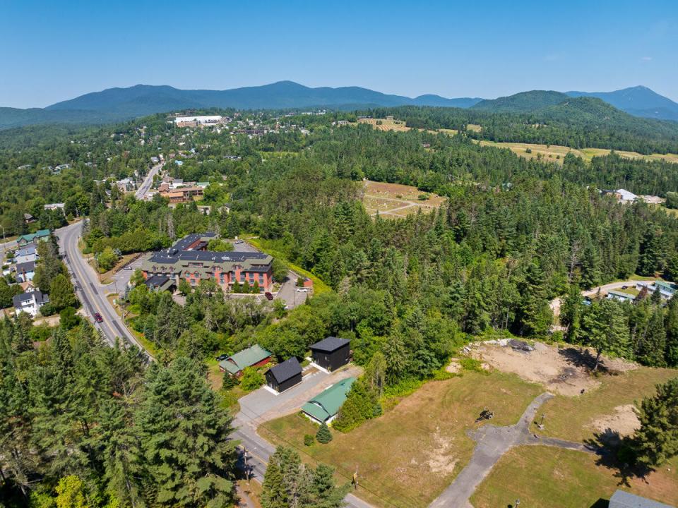 5880-Cascade-Road-Lake-Placid-NY-12946-4