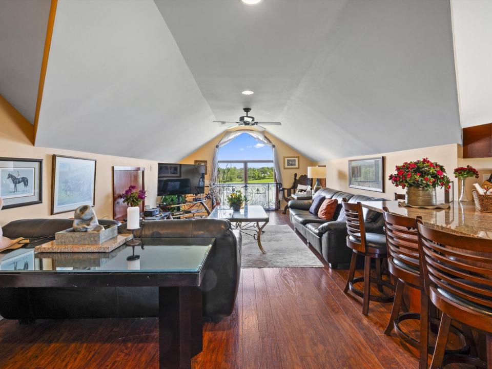 cottage - above garage