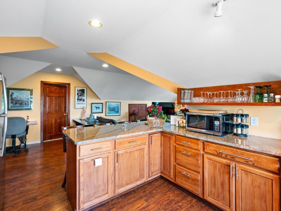 cottage - above garage