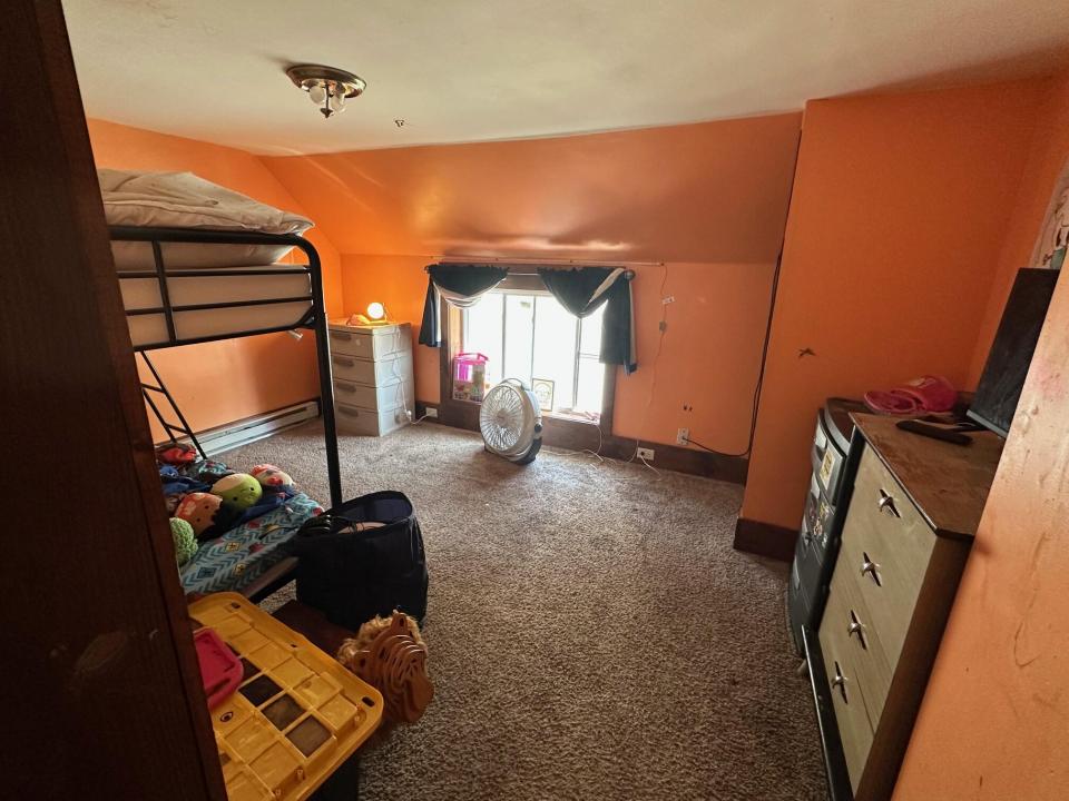 14 Leblanc Lane bed 1