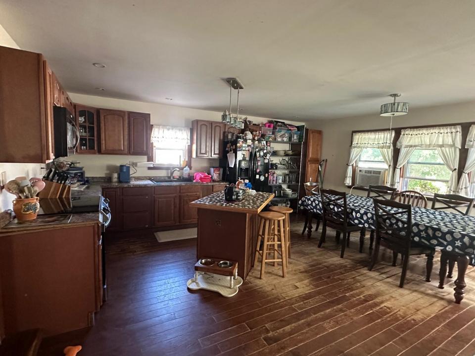 14 Leblanc Lane kitchen 3