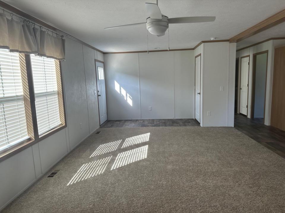 246 Bear Swamp Rd livingroom 1