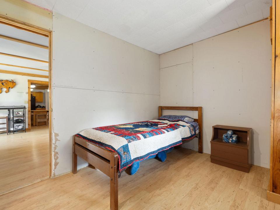 Lower Unit