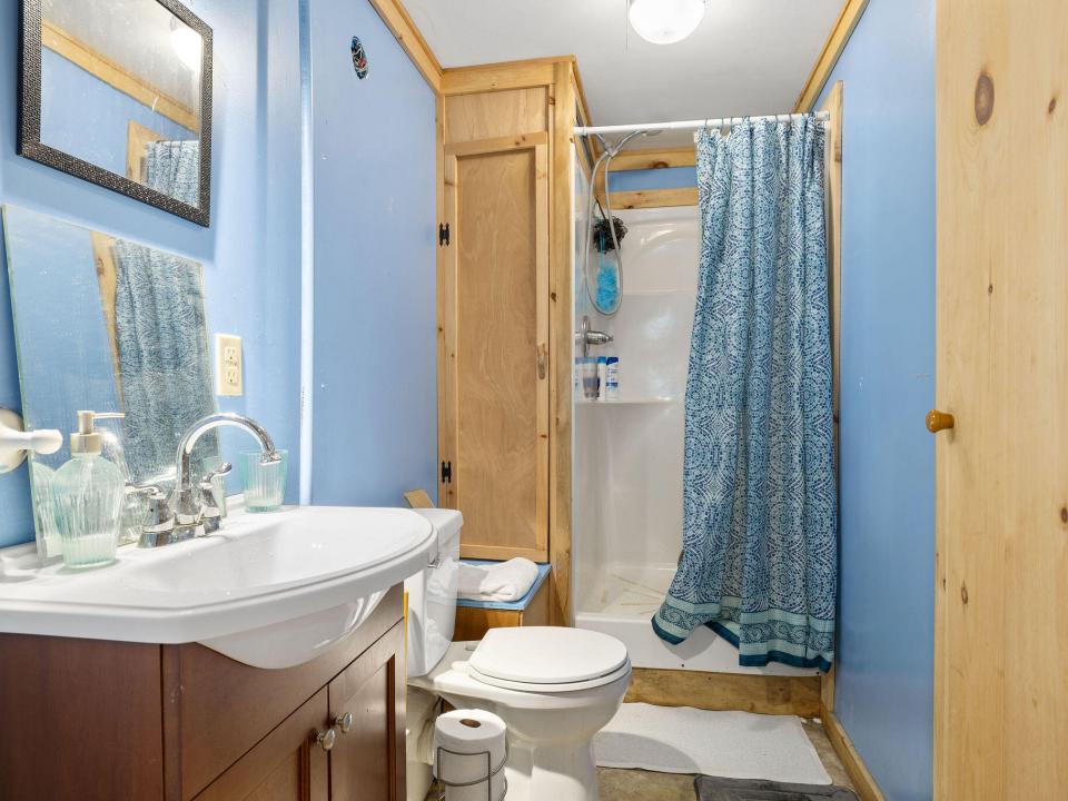 Lower Unit