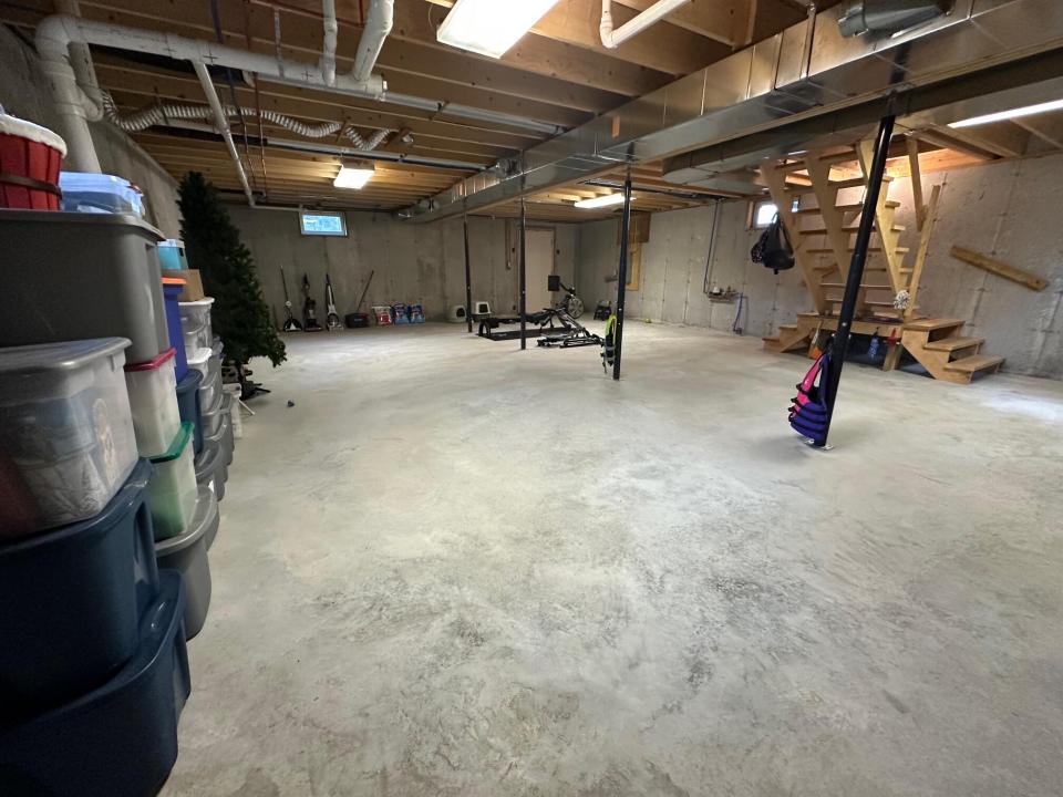 1875 Rt 374 basement