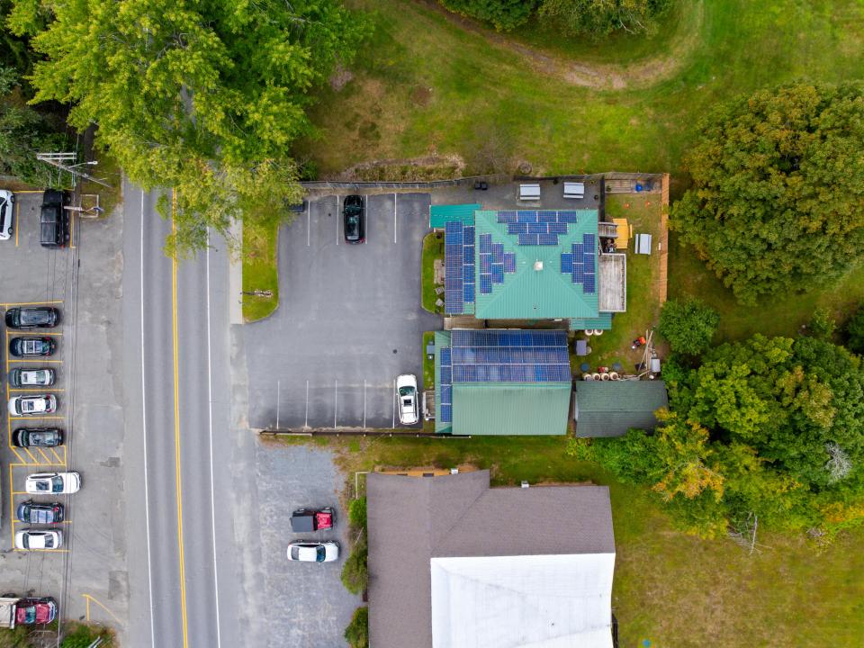 W20-NY0589-45