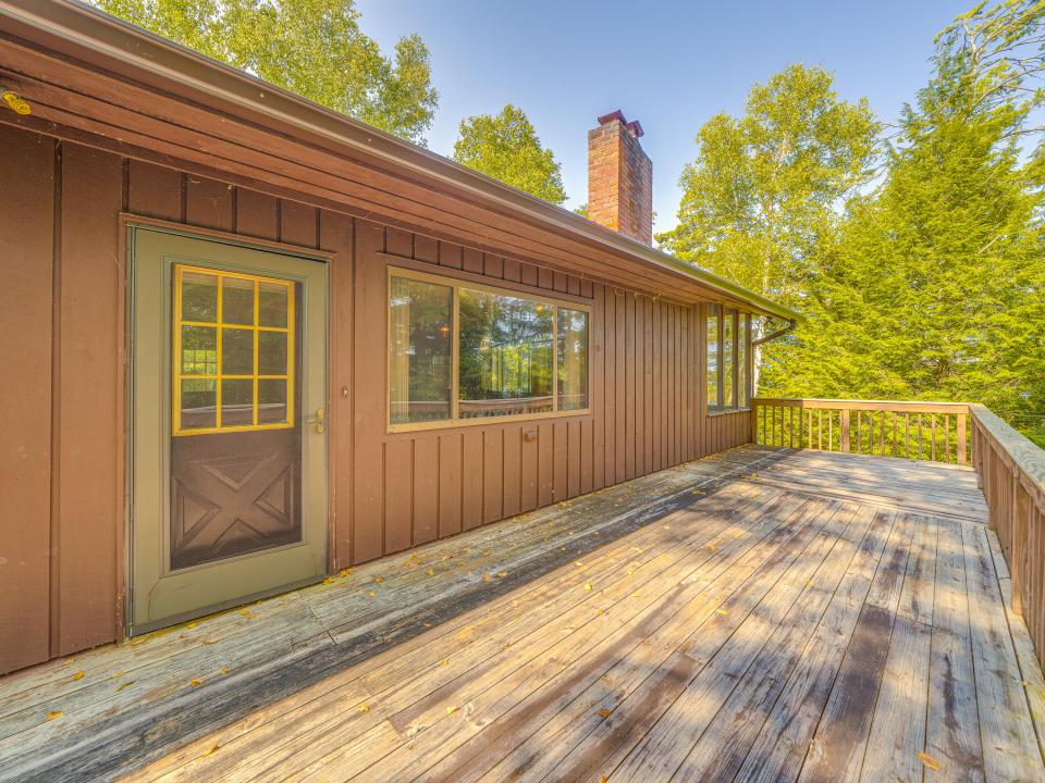 36 Gull Pond Rd-40