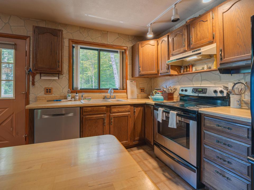 36 Gull Pond Rd-60