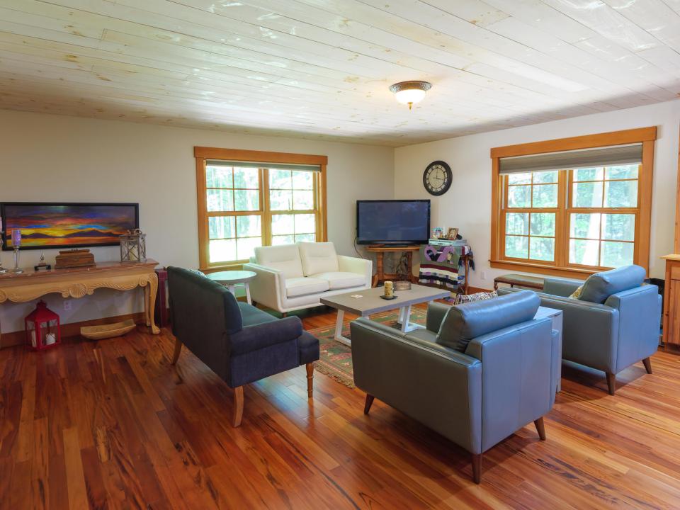 3388 Essex | Lake Champlain