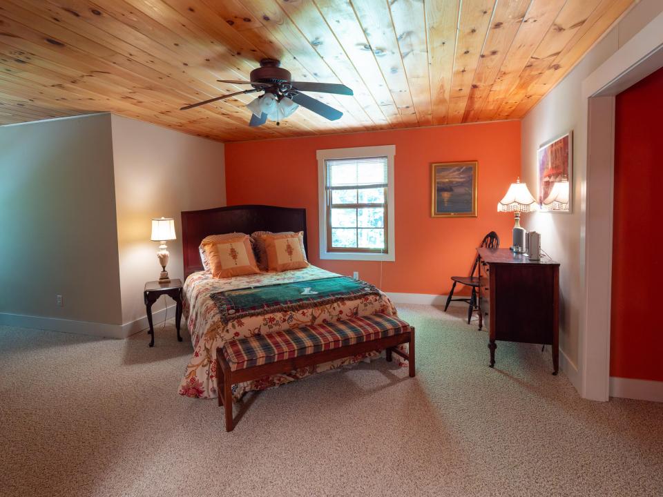 3388 Essex | Lake Champlain 3388 Essex | Lake Champlain