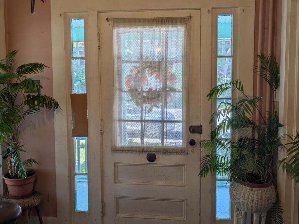 PXL_20250916_185116153 PXL_20250916_185116153