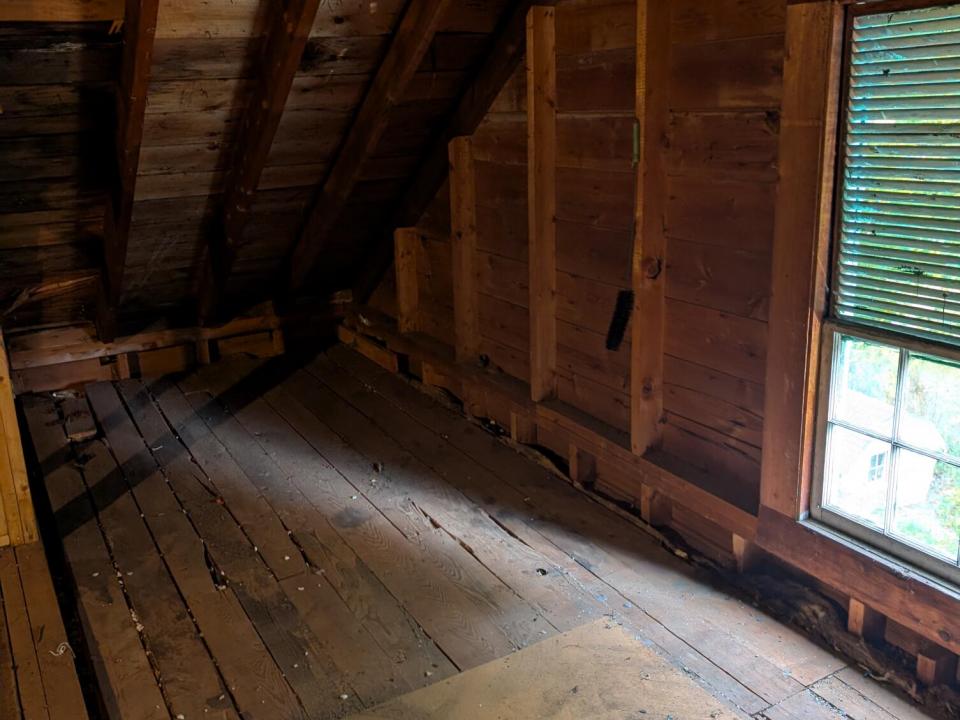 PXL_20250926_191830241.MP PXL_20250926_191830241.MP