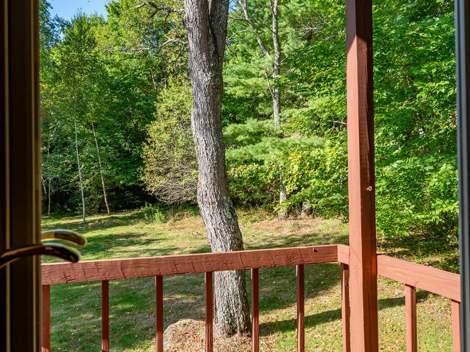 WilmingtonHomeOnHardy_Balcony