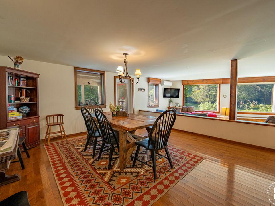 WilmingtonHomeOnHardy_DR_LR