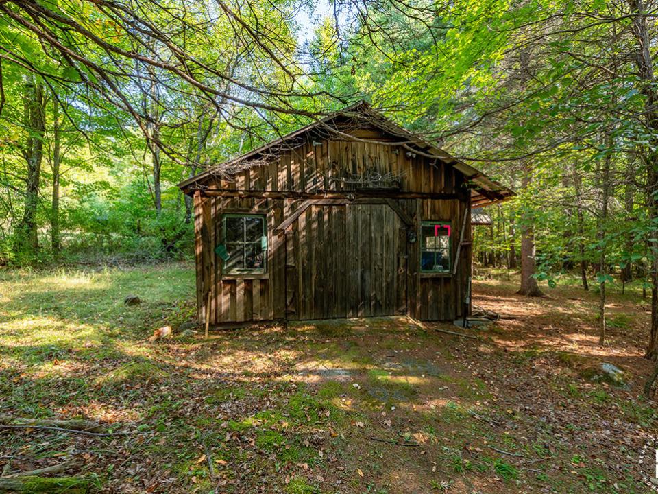 WilmingtonHomeOnHardy_StorageBuilding