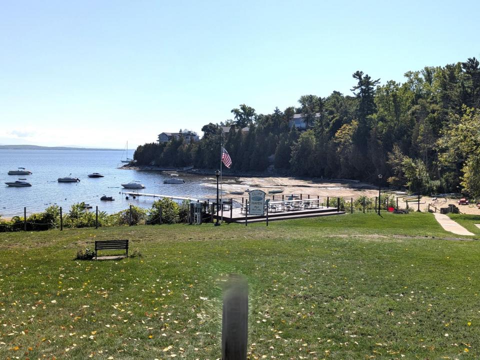 xaCliff Haven Beach