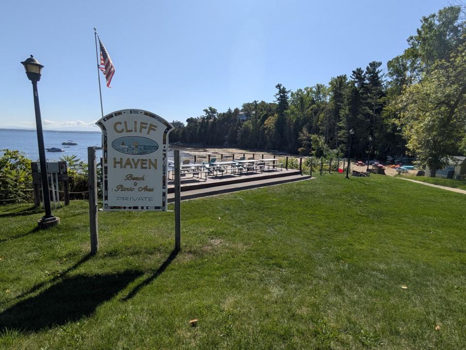 xCliff Haven Beach (1)