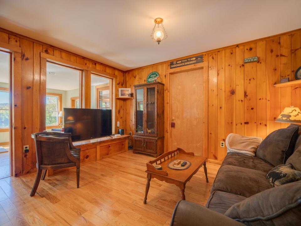 54746CC4-CF55-40E5-B54B-E0194B26A231