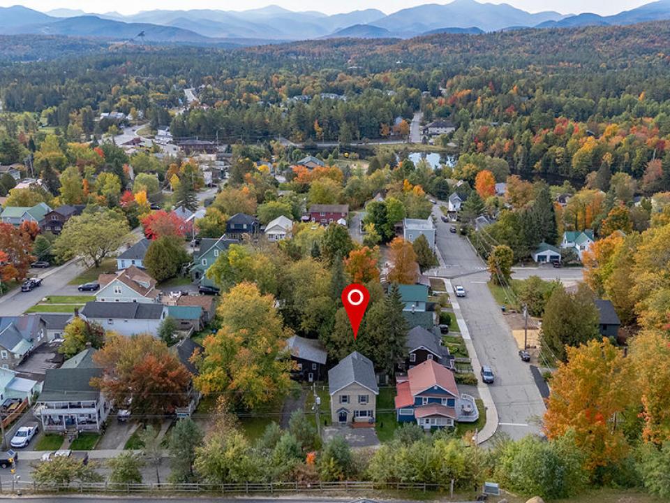 LakePlacidHomeOnSchoolSt_A_Exterior_Fron